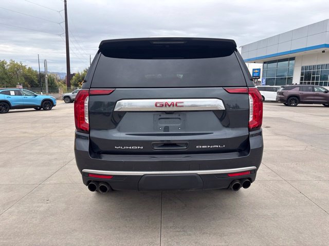 Used 2022 GMC Yukon Denali w/ Denali Premium Package AWD/4WD image 8