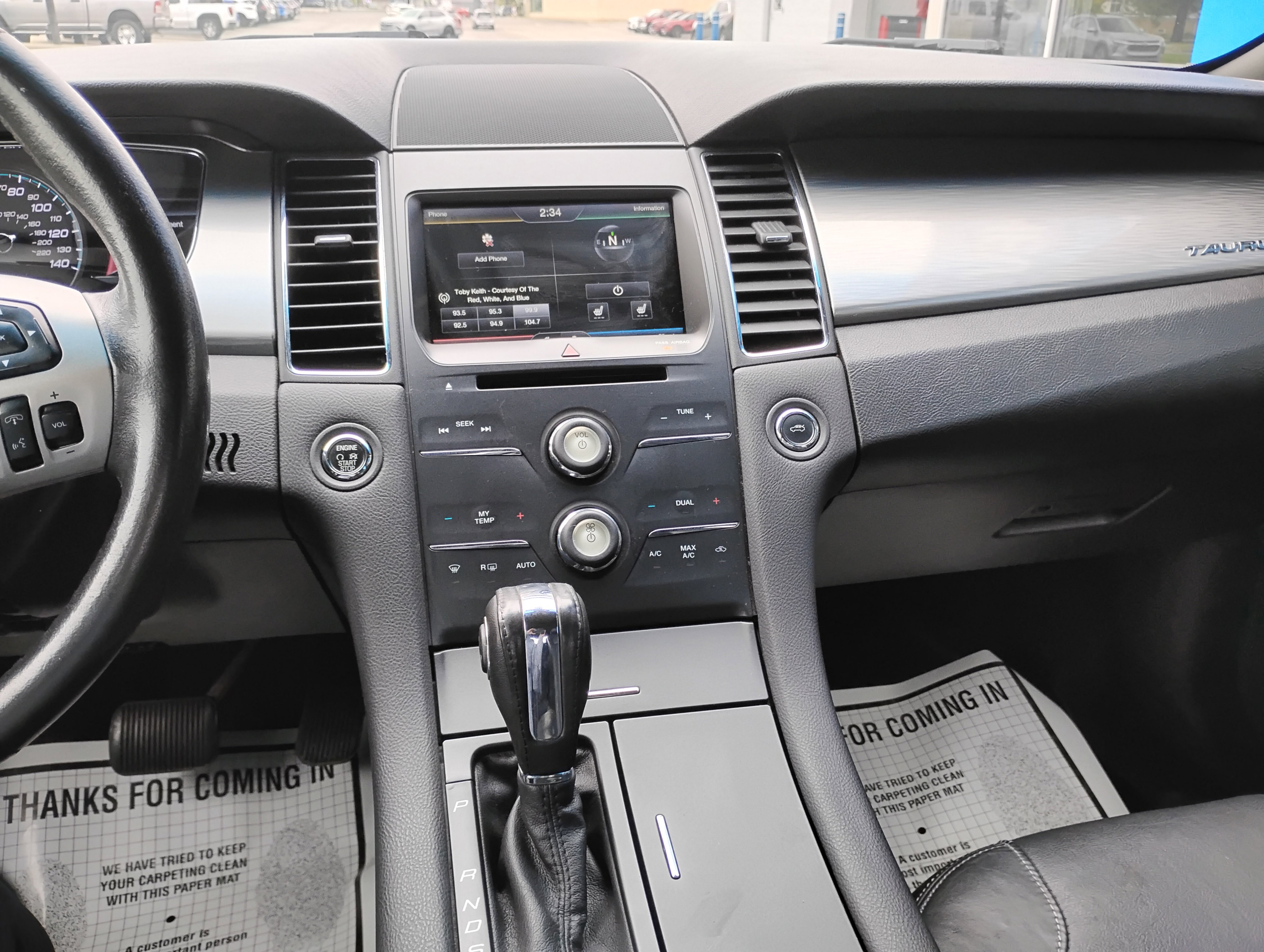Used 2015 Ford Taurus SEL w/ Equipment Group 201A FWD image 8