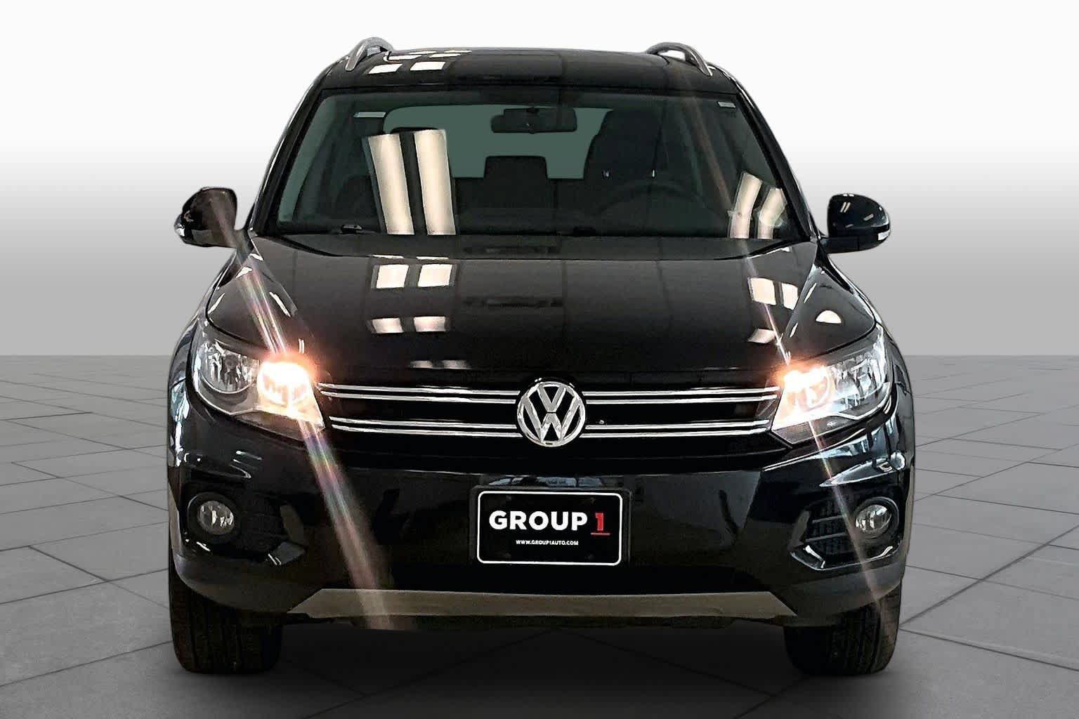Used 2013 Volkswagen Tiguan SE AWD/4WD image 3
