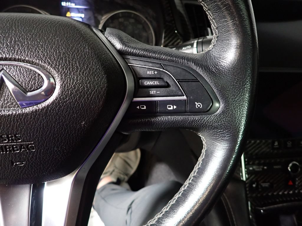 Used 2018 INFINITI Q50 Luxe w/ Sensory Package (Luxe) AWD/4WD image 27