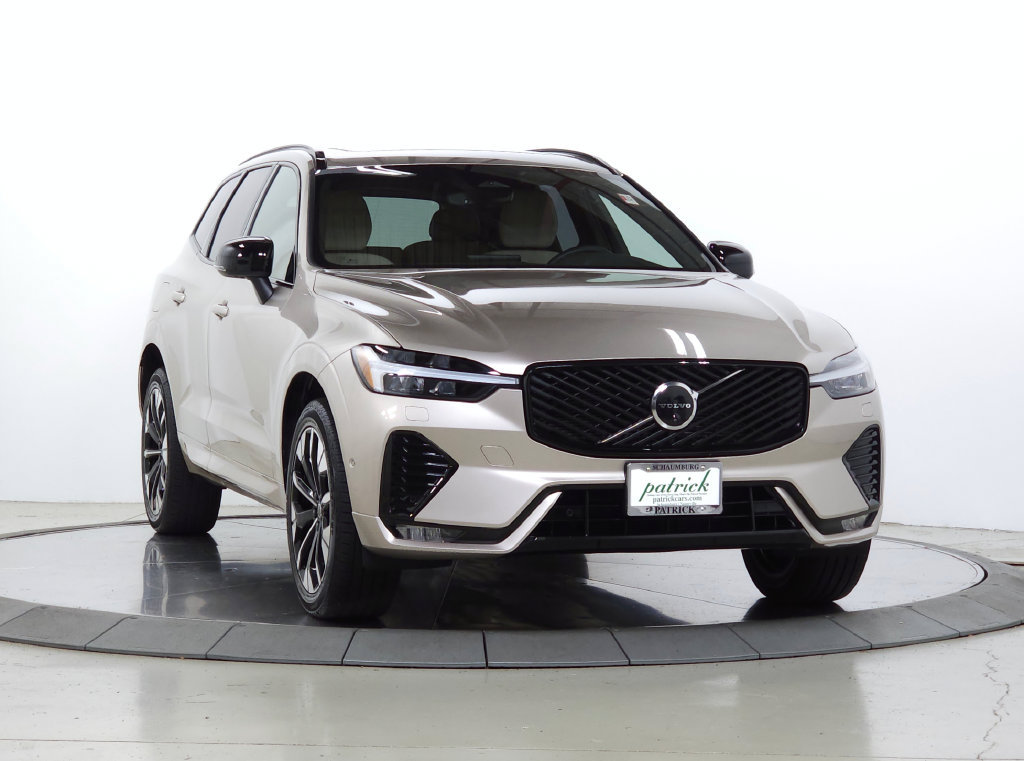 Used 2026 Volvo XC60 B5 Plus AWD/4WD image 1