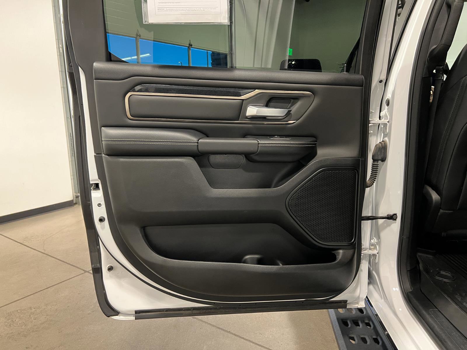 Used 2020 RAM 1500 Rebel image 30