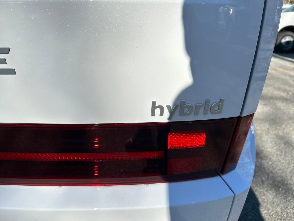 Used 2026 Hyundai Santa Fe SE image 10