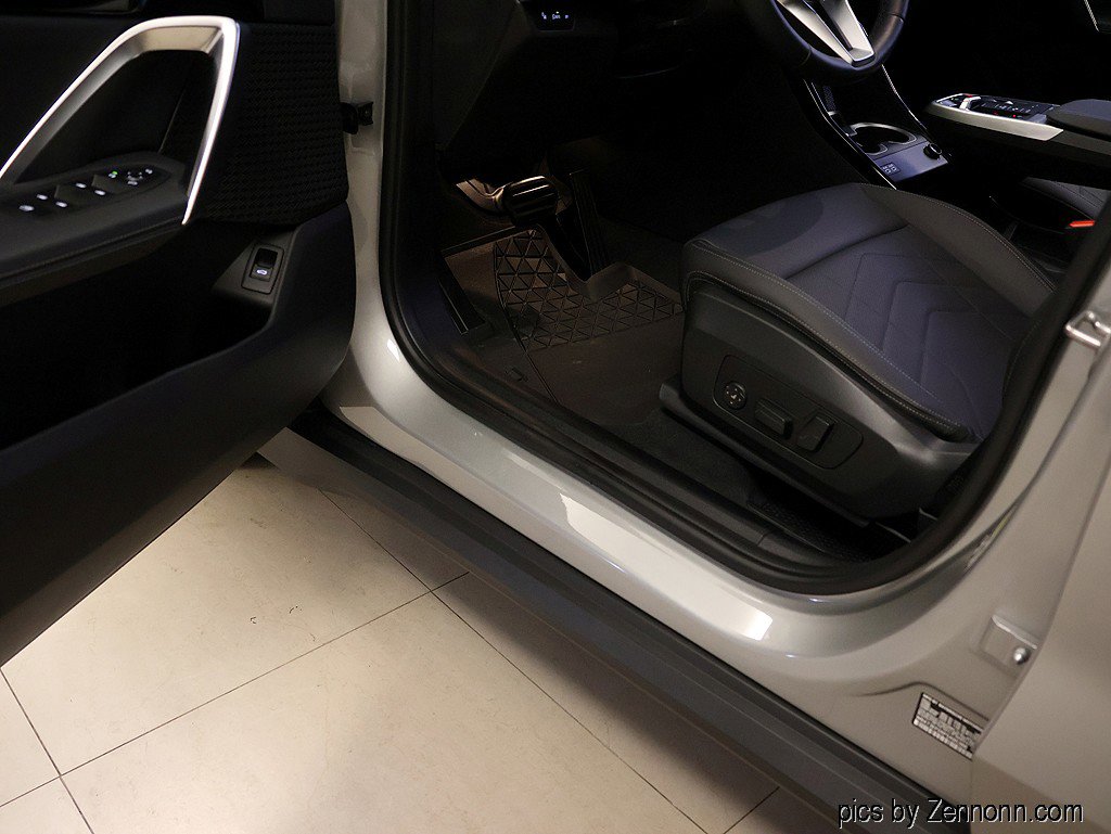 Certified 2023 BMW X1 xDrive28i w/ Convenience Package AWD/4WD image 24