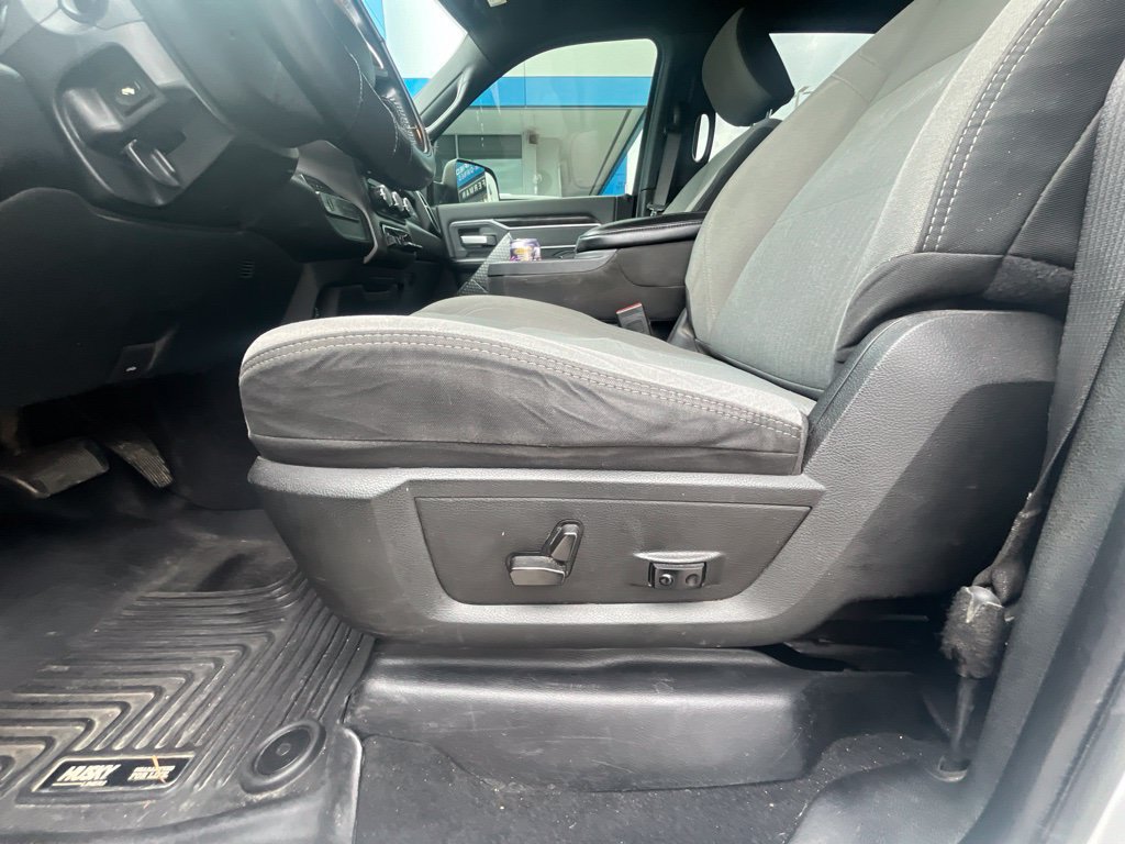 Used 2021 RAM 2500 Big Horn w/ Level 1 Equipment Group AWD/4WD image 6