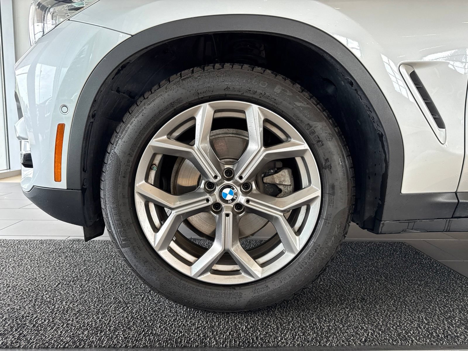 Used 2021 BMW X3 xDrive30i w/ Convenience Package AWD/4WD image 10