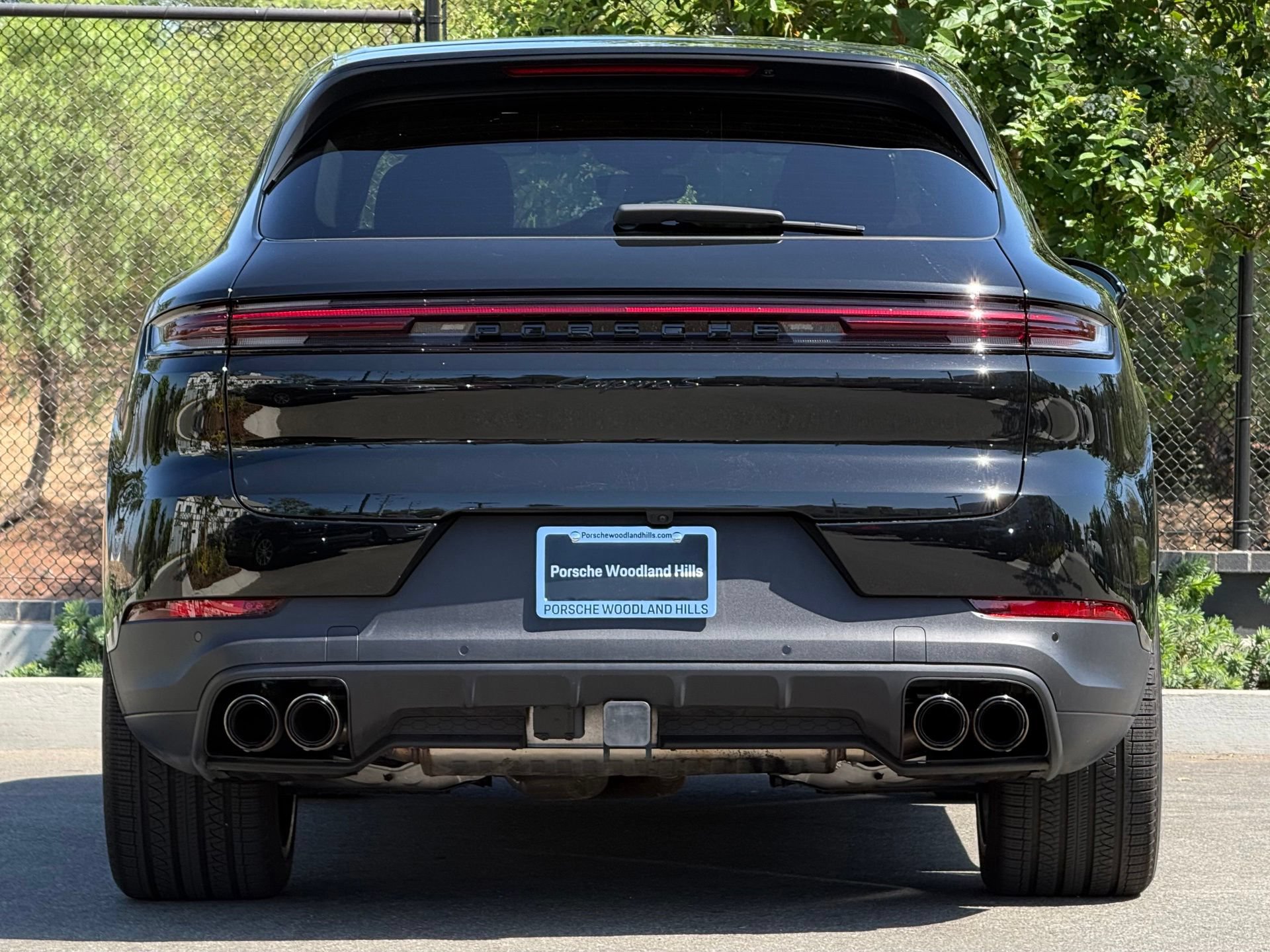 Used 2025 Porsche Cayenne S AWD/4WD image 6