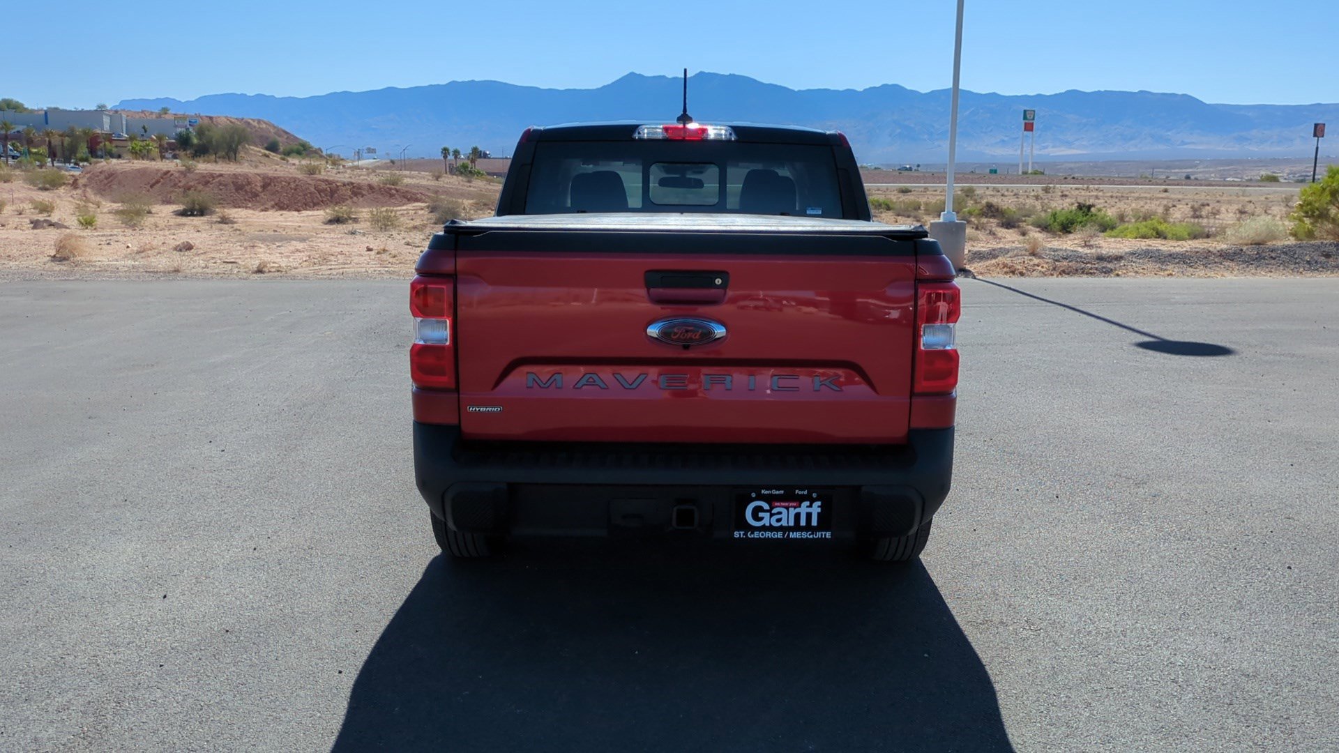 Used 2022 Ford Maverick Lariat w/ Lariat Luxury Package FWD image 6