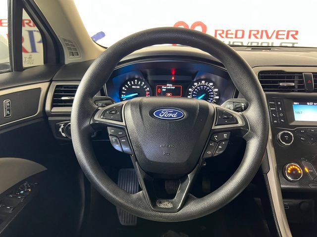 Used 2020 Ford Fusion S FWD image 15