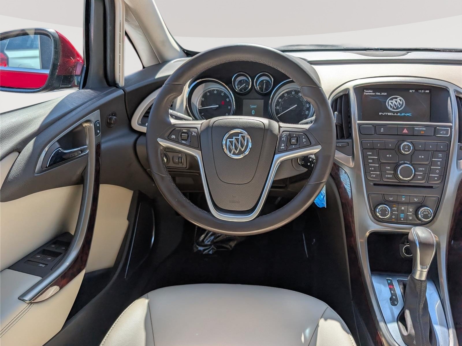 Used 2014 Buick Verano FWD image 16