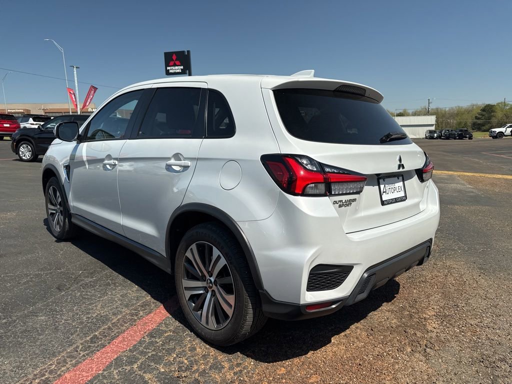 Used 2022 Mitsubishi Outlander Sport ES image 9