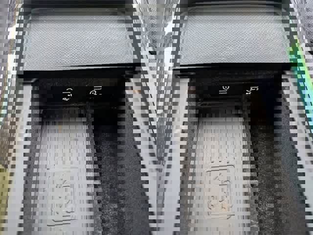 Used 2021 Audi Q7 3.0T Prestige w/ Prestige Package image 34