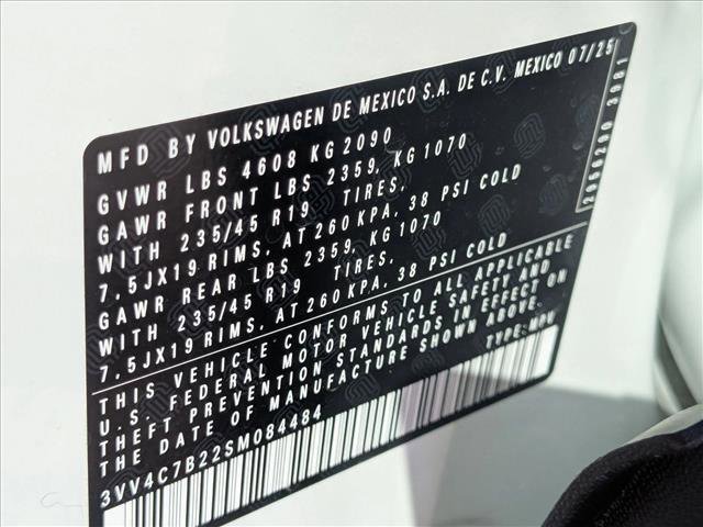 New 2025 Volkswagen Taos SEL image 19