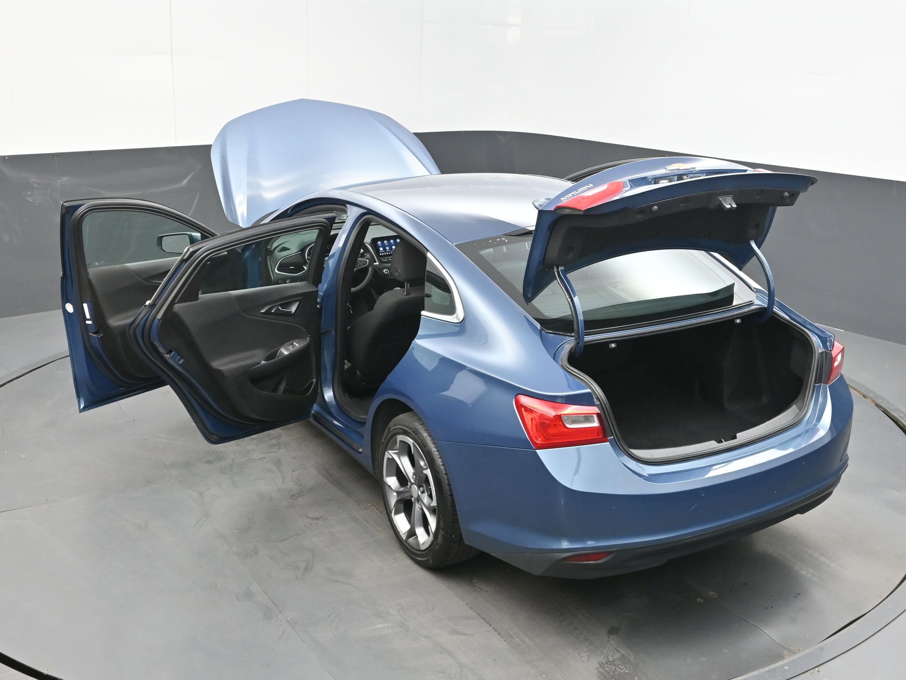 Used 2024 Chevrolet Malibu LT FWD image 45