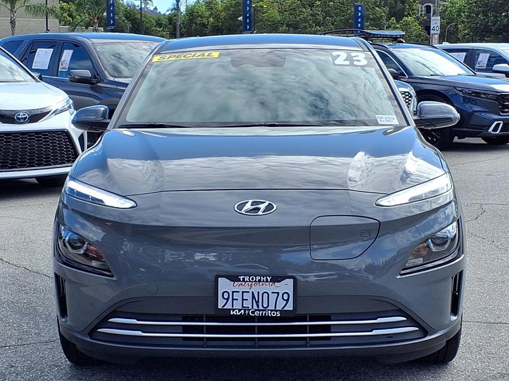 Used 2023 Hyundai Kona SE image 7