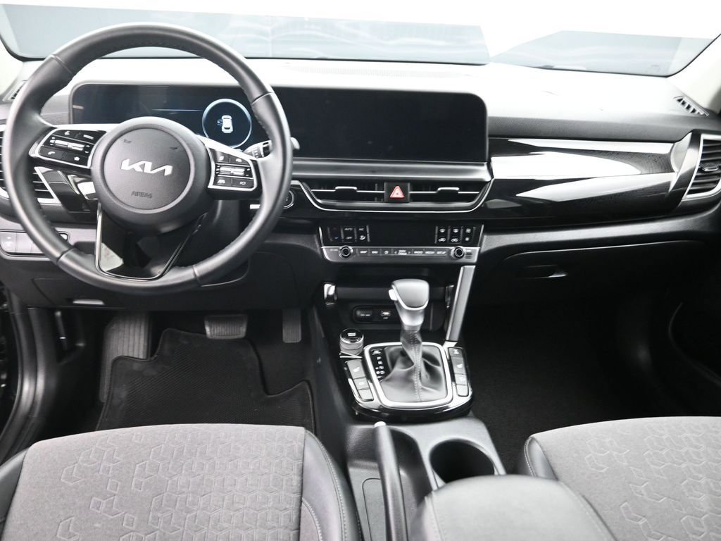 Used 2024 Kia Seltos S image 10
