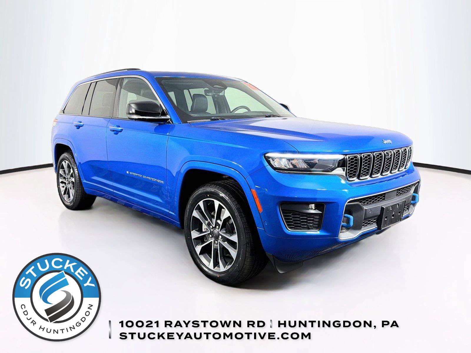 Used 2022 Jeep Grand Cherokee Overland w/ Advanced Protech Group III AWD/4WD video 1