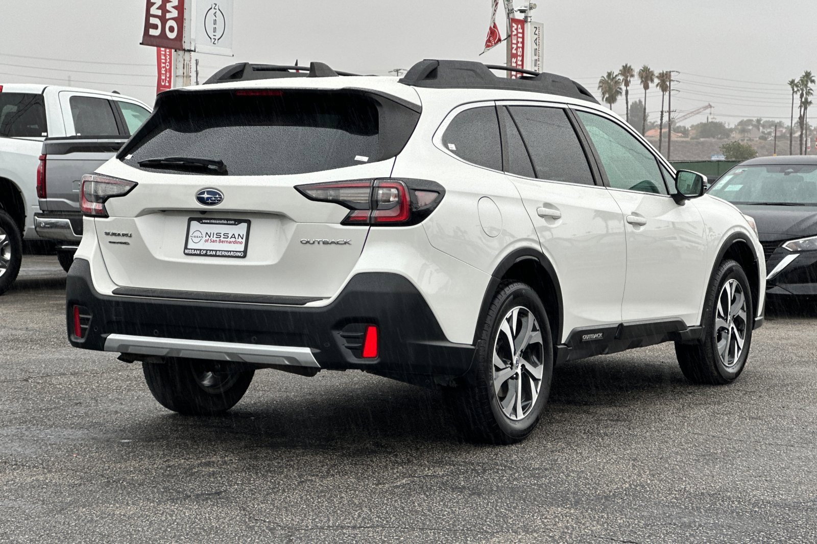 Used 2022 Subaru Outback Limited image 4