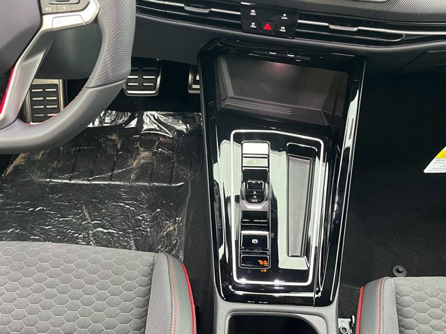 New 2025 Volkswagen GTI SE image 18