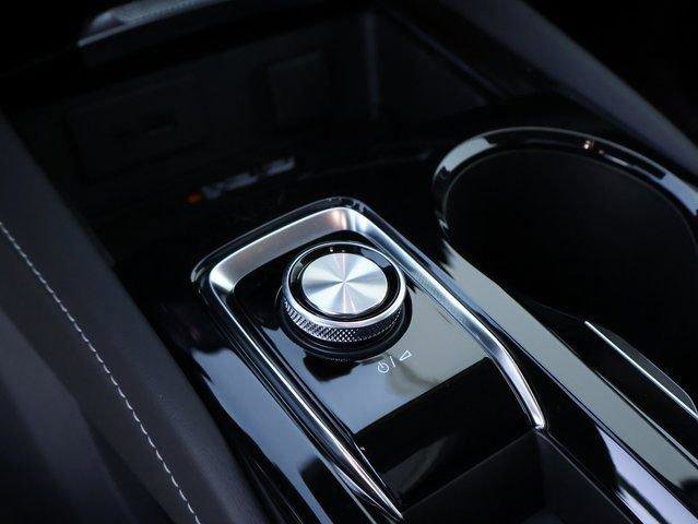 New 2025 Buick Envision Sport Touring image 27