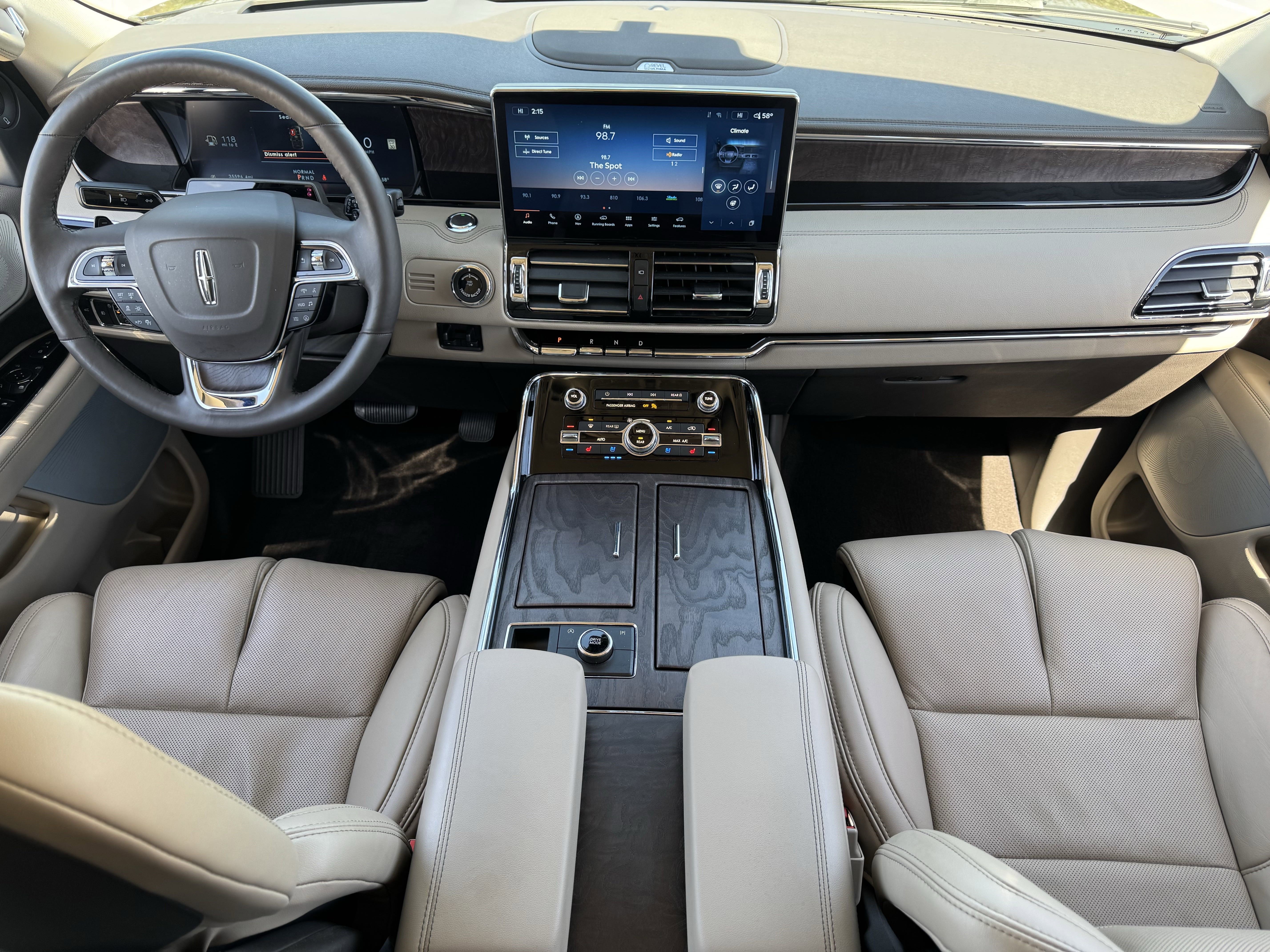 Certified 2023 Lincoln Navigator Reserve image 17