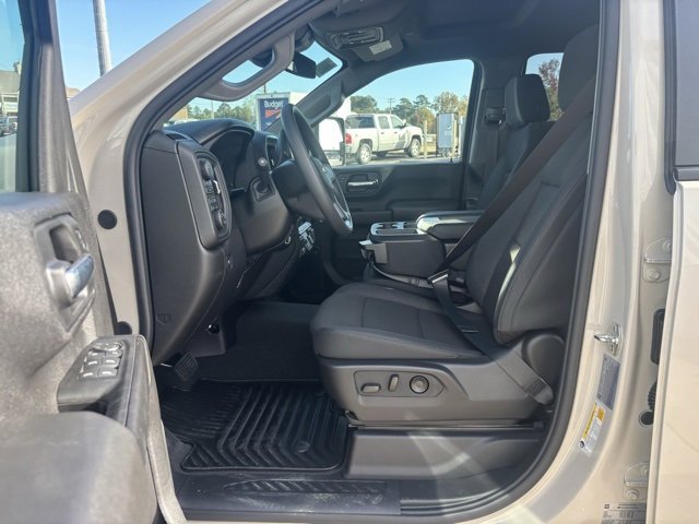 New 2026 Chevrolet Silverado 2500 Custom image 2