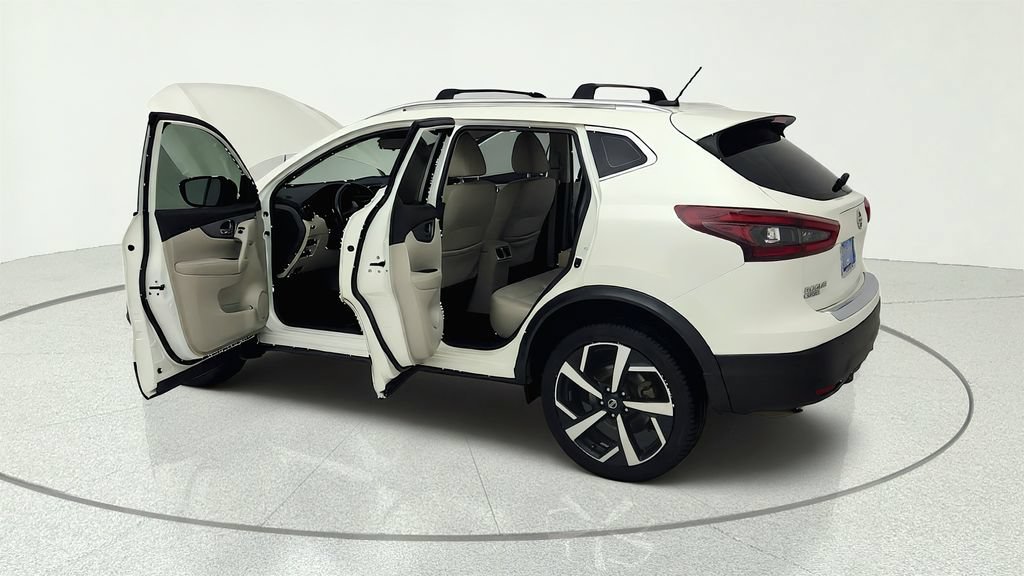 Used 2020 Nissan Rogue Sport SL FWD image 32