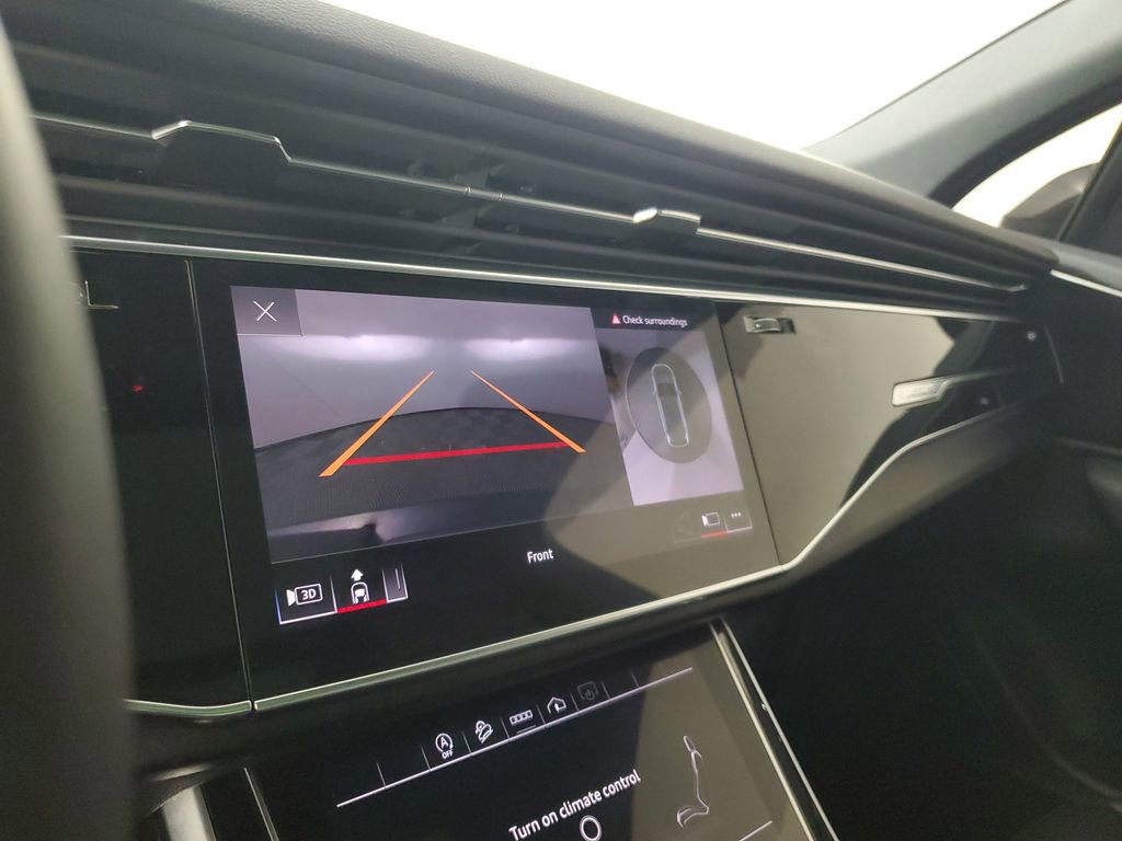 Used 2023 Audi Q7 2.0T Premium w/ Convenience Package image 28