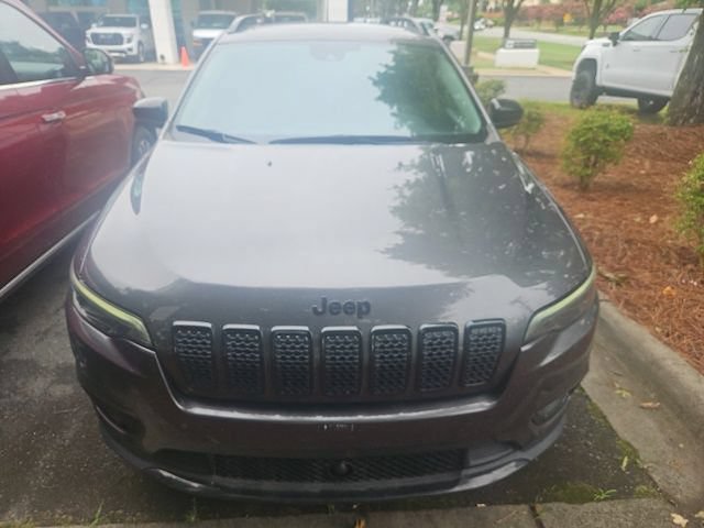 Used 2023 Jeep Cherokee Altitude Lux w/ Lux Elite Package AWD/4WD image 2