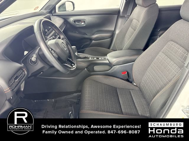 Certified 2025 Honda HR-V Sport image 4