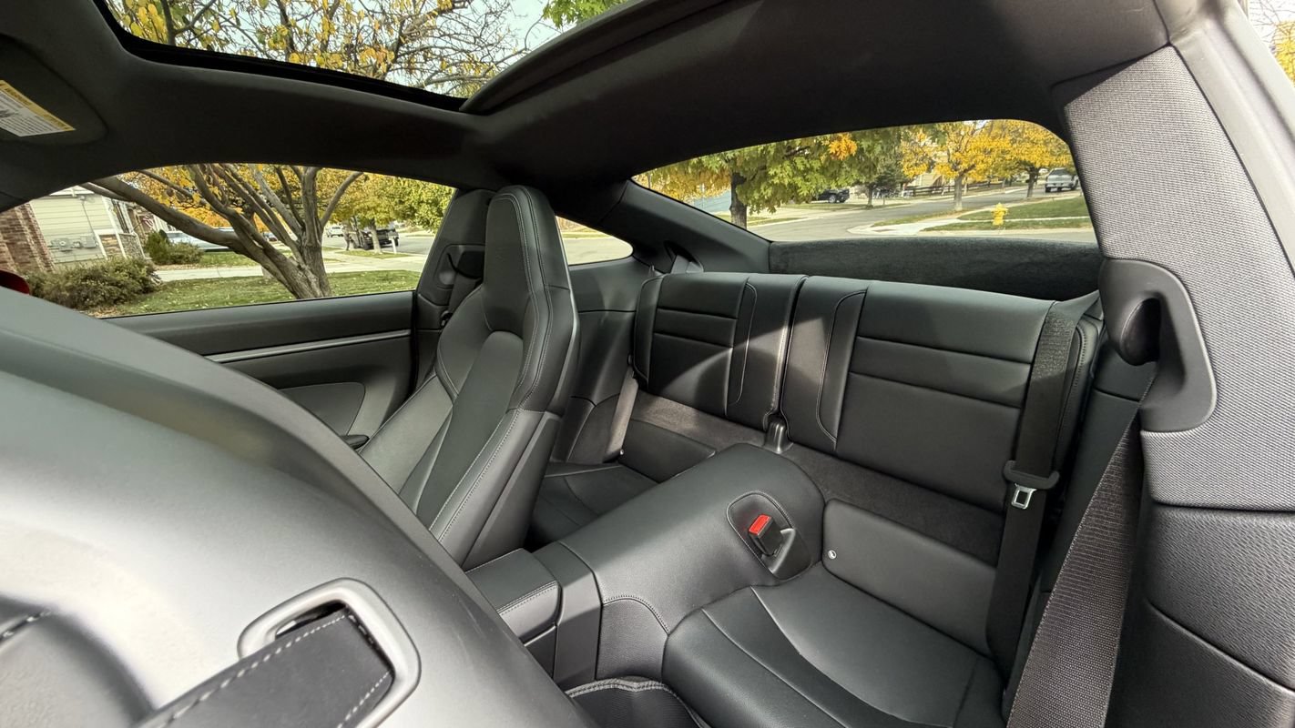 Used 2024 Porsche 911 Carrera RWD image 40