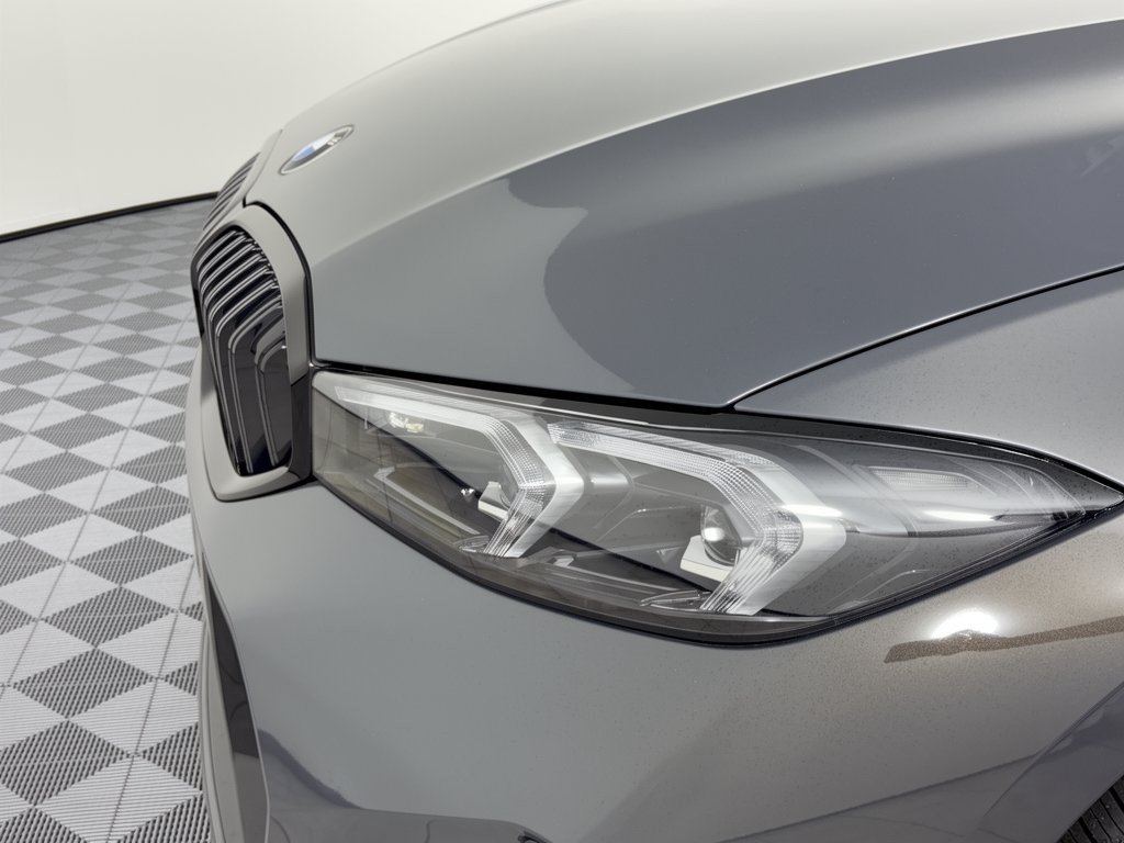 New 2026 BMW 330i Sedan w/ M Sport Package RWD image 12