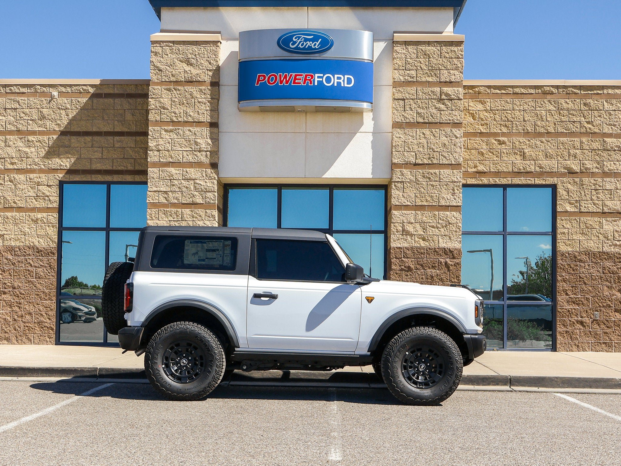 New 2026 Ford Bronco Badlands AWD/4WD image 5