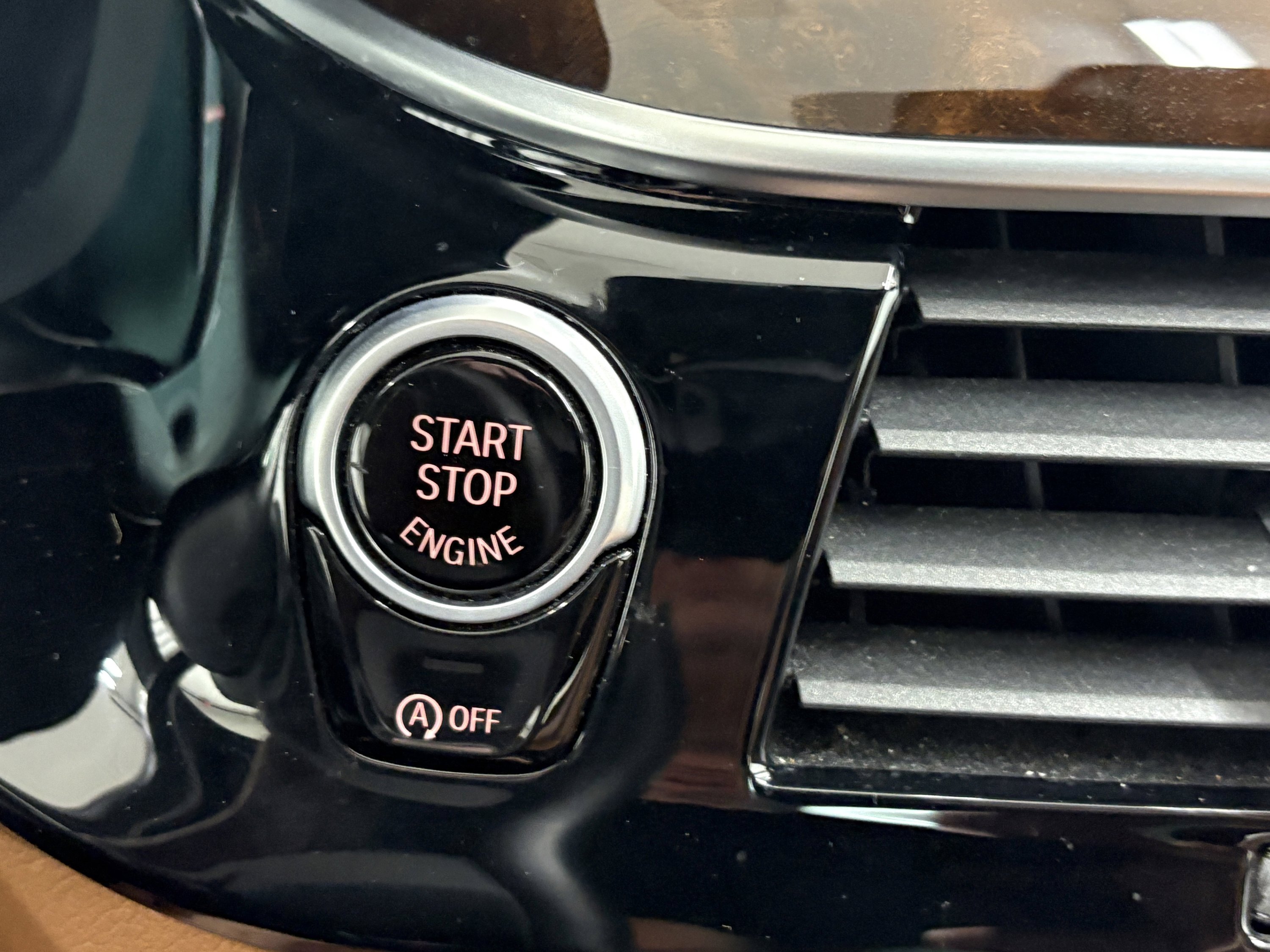 Used 2018 BMW 640i Gran Turismo xDrive image 16