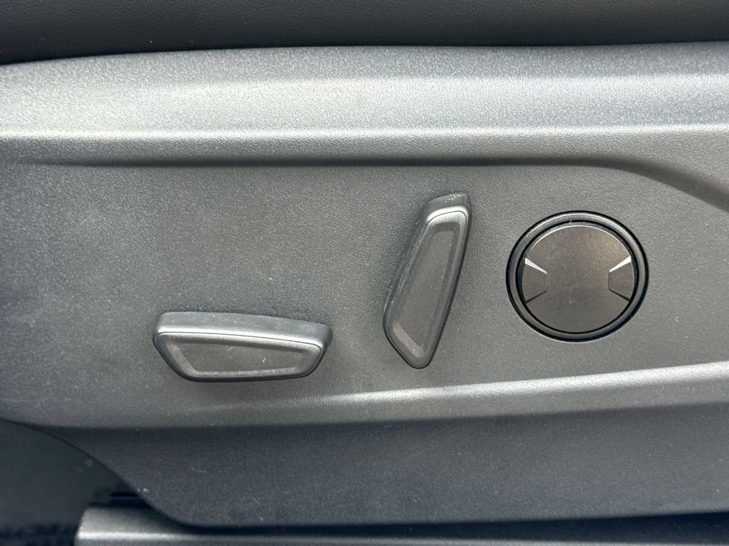 Used 2022 Ford Mustang Mach-E Select AWD/4WD image 14