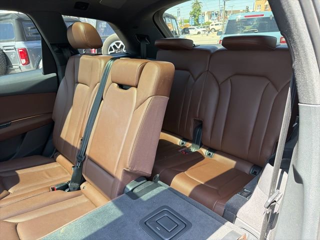 Used 2019 Audi Q7 3.0T Premium Plus w/ Premium Plus Package image 14
