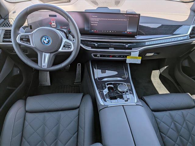 New 2026 BMW X5 xDrive50e w/ M Sport Package AWD/4WD image 16