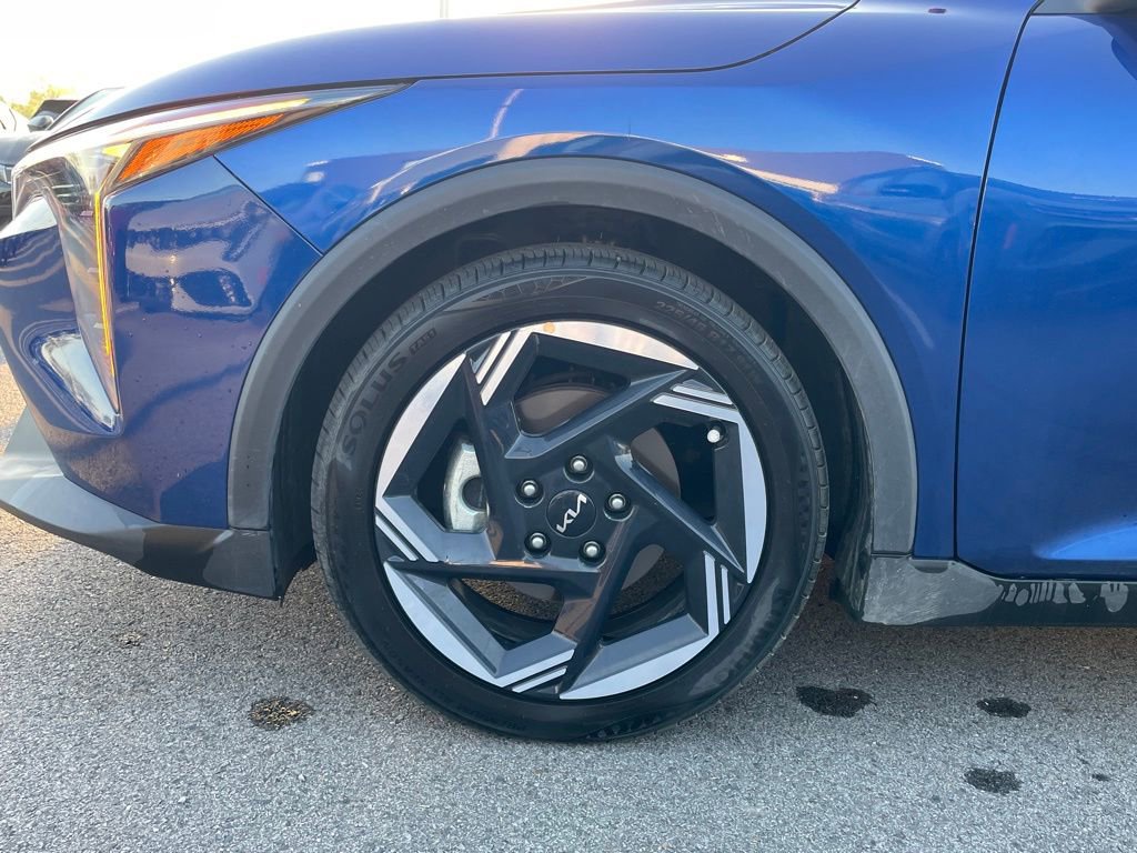 Certified 2025 Kia K4 EX image 29