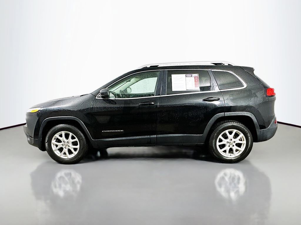 Used 2015 Jeep Cherokee Latitude image 5