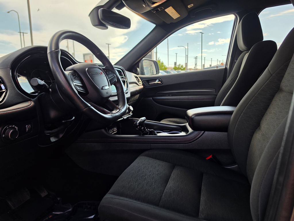 Used 2025 Dodge Durango GT AWD/4WD image 9