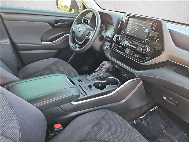 Used 2026 Toyota Highlander XLE AWD/4WD image 27