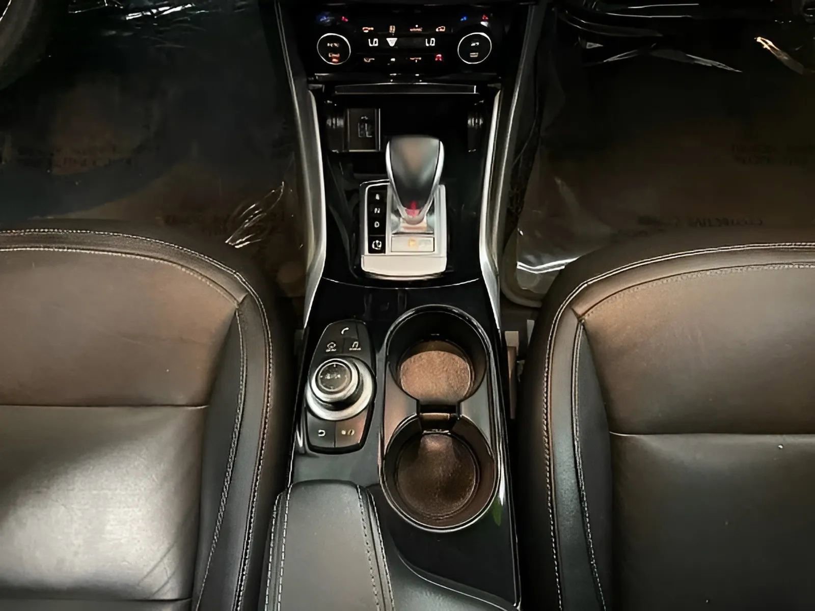 Used 2018 INFINITI QX30 FWD image 21