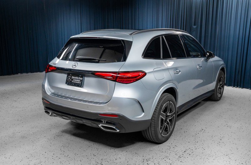New 2025 Mercedes-Benz GLC 300 image 5