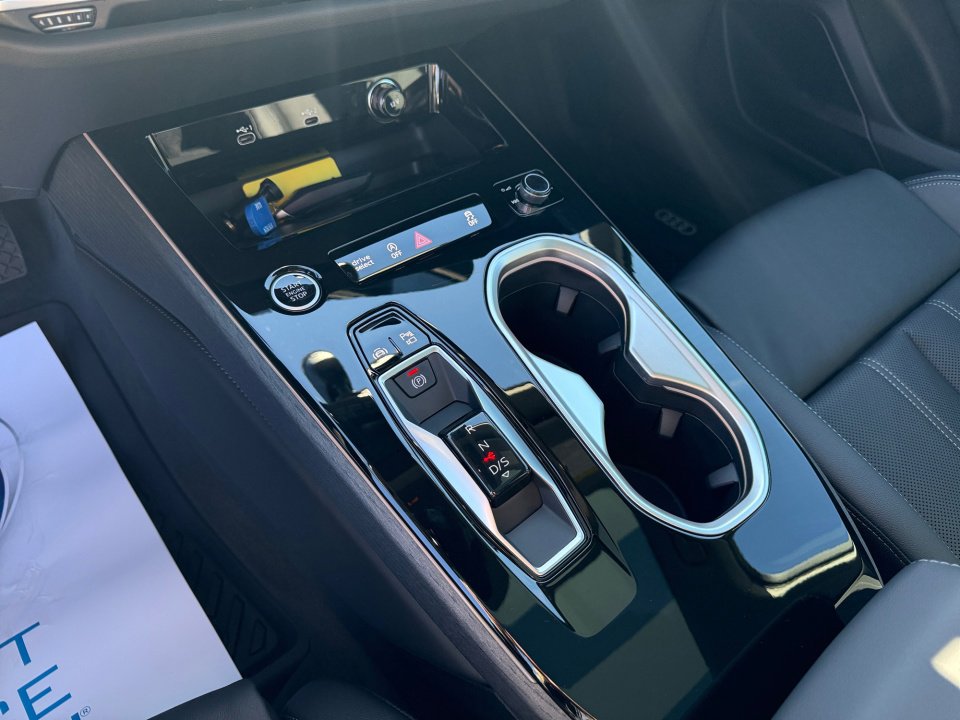 New 2026 Audi A6 Premium Plus AWD/4WD image 20