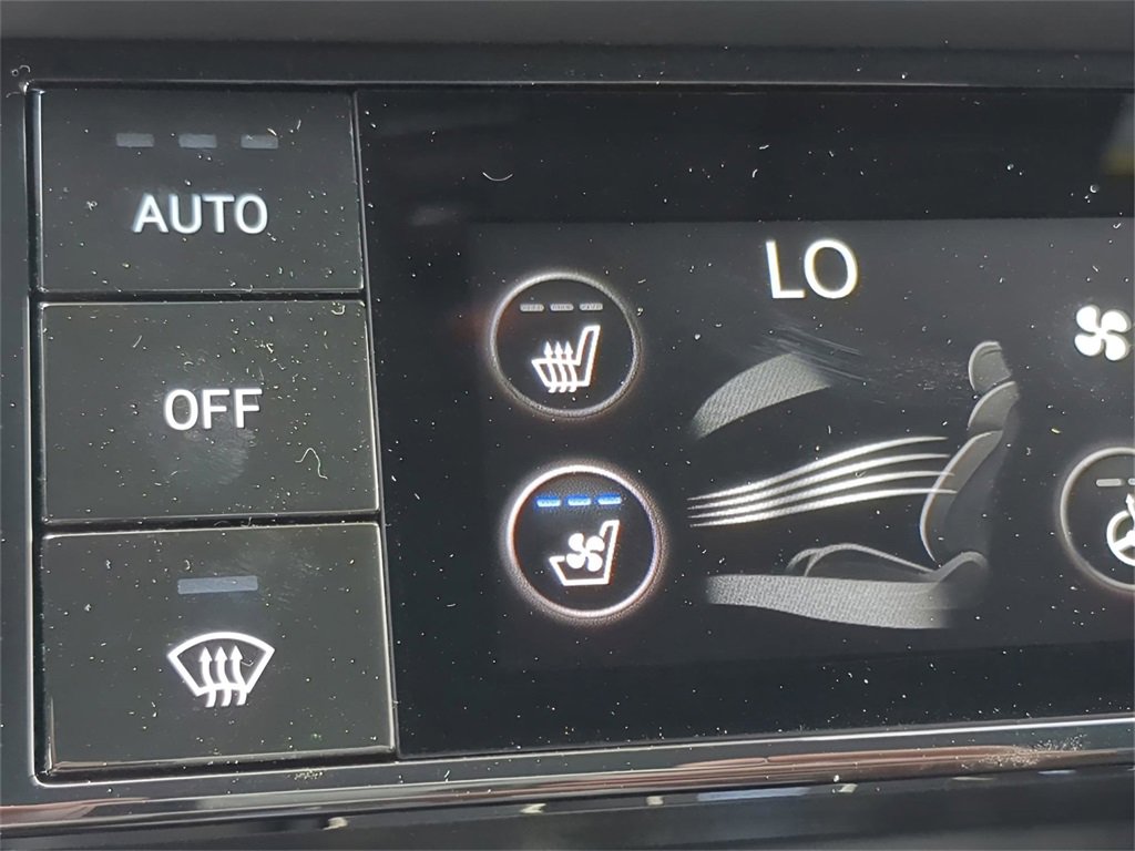 Used 2024 Genesis G70 3.3T Advanced w/ Sport Prestige Package image 22