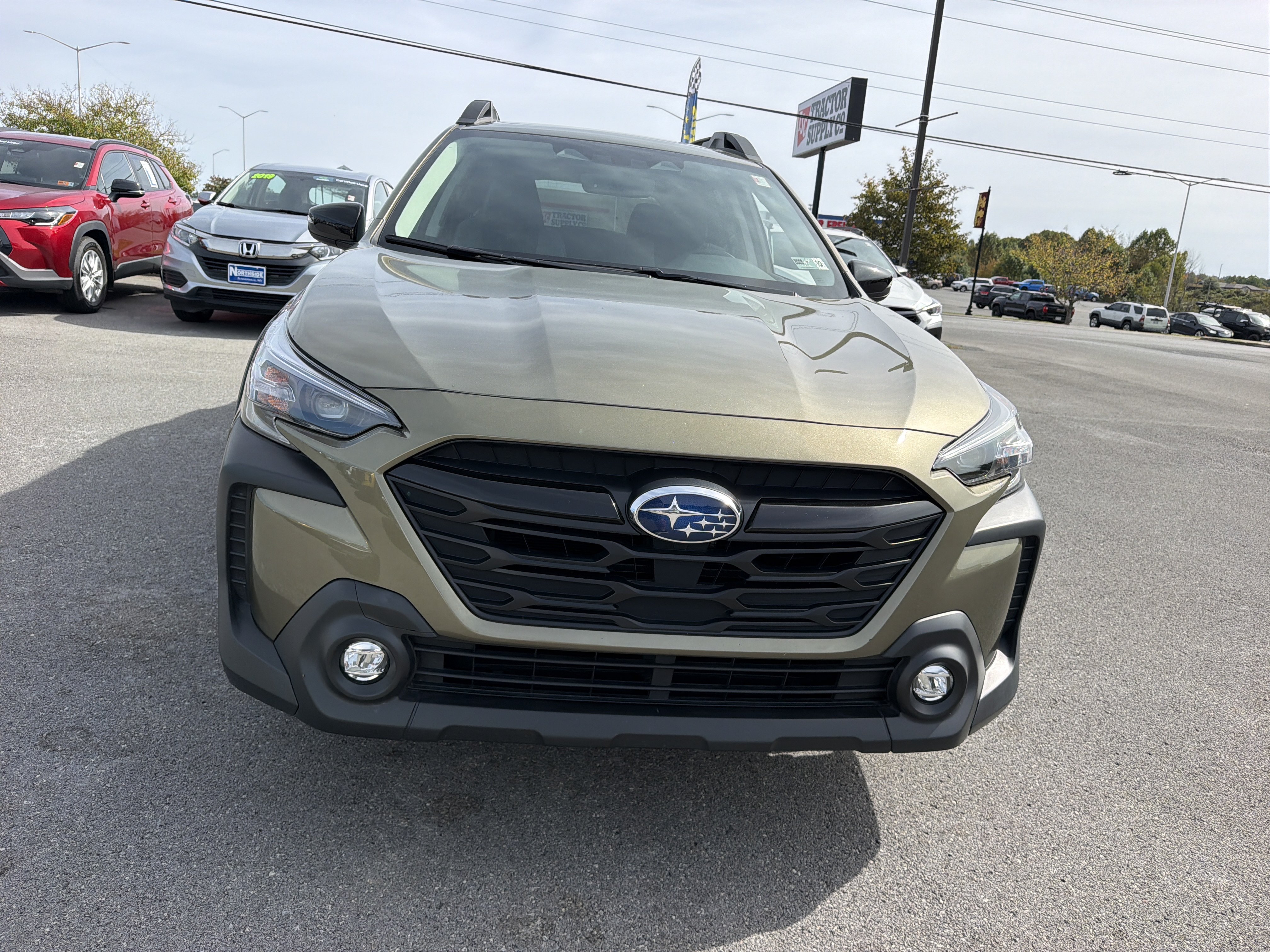 Used 2025 Subaru Outback Onyx Edition AWD/4WD image 3
