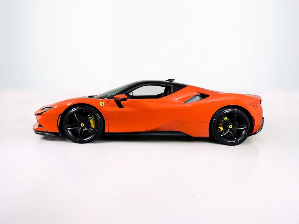 Used 2021 Ferrari SF90 Stradale AWD/4WD image 7