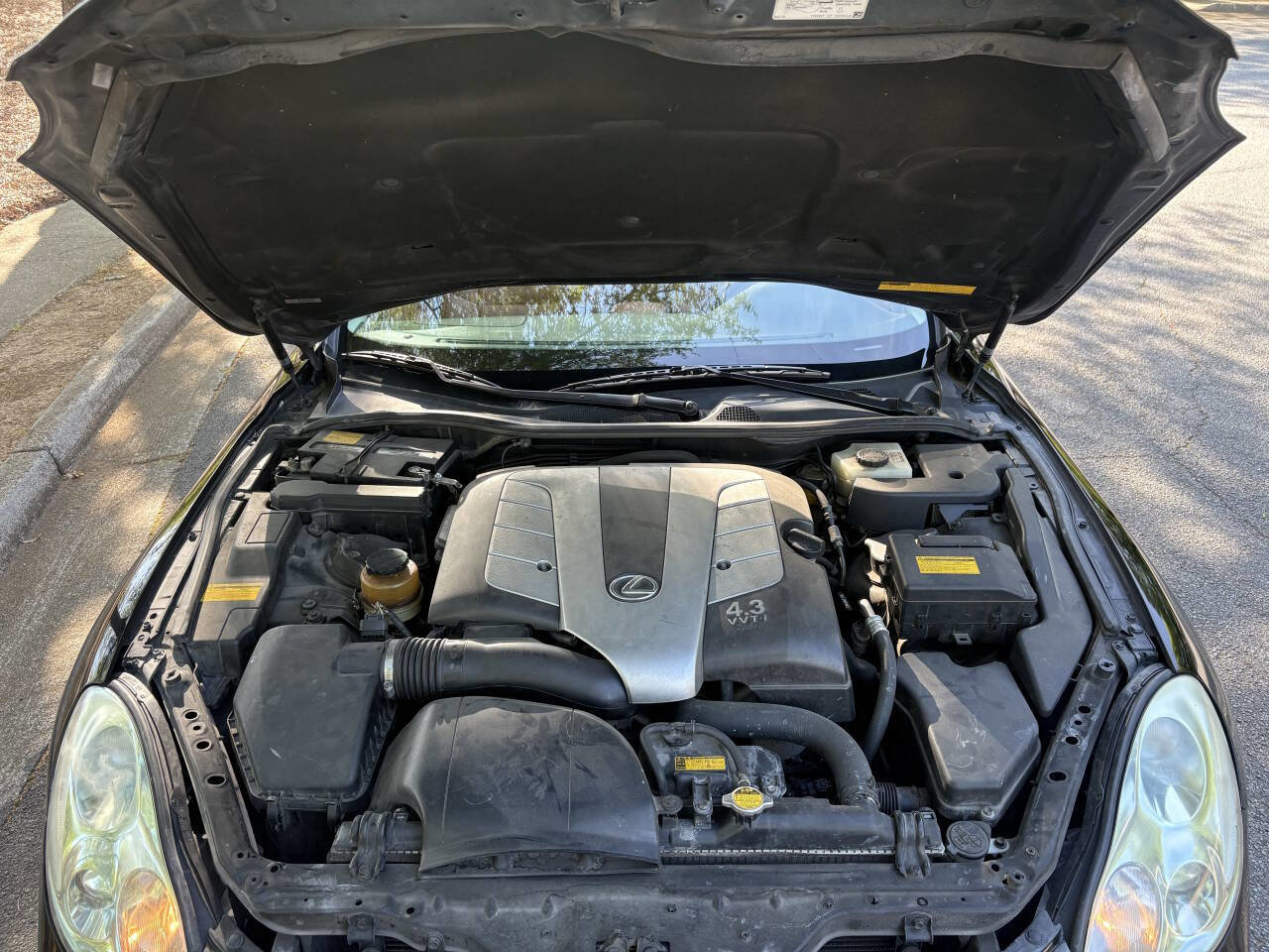 Used 2003 Lexus SC 430 Convertible RWD image 9