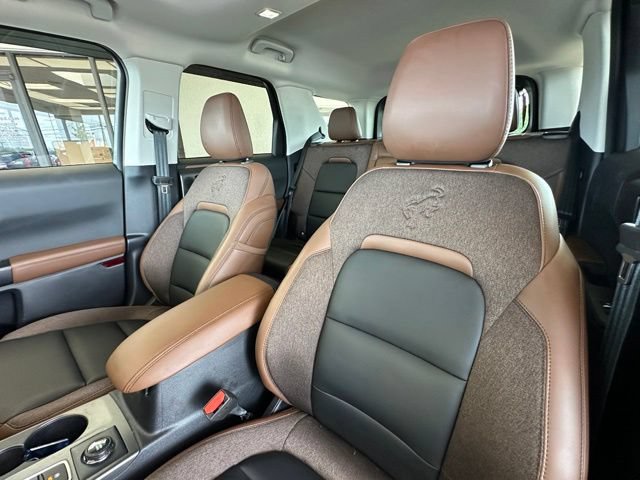 Certified 2025 Ford Bronco Sport Outer Banks w/ Outer Banks Tech Package+ AWD/4WD image 18