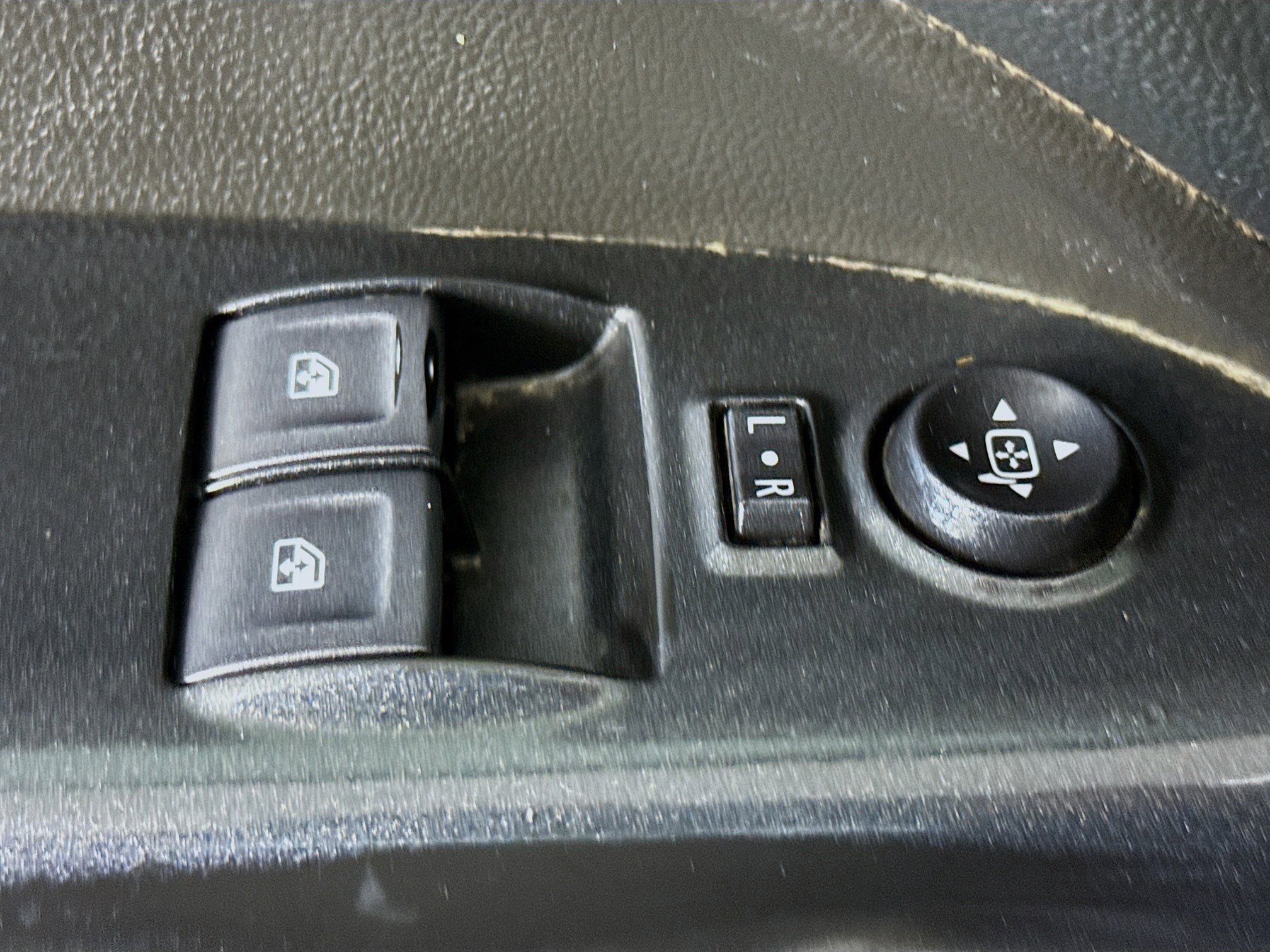 Used 2022 Chevrolet Colorado LT w/ Fleet Safety Package image 23